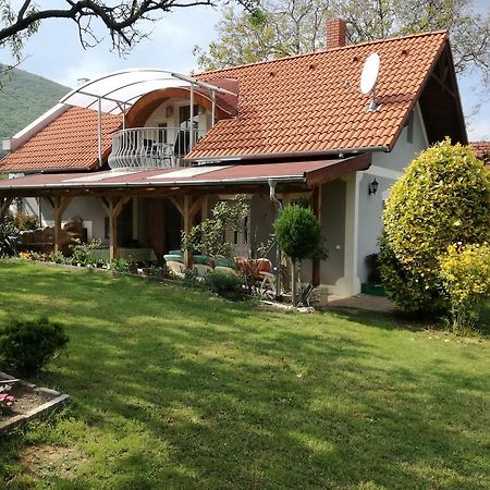 Villa Margo Nyaralo Balatonederics Esterno foto